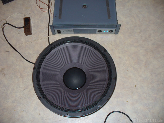 The Box Speaker 18-500 