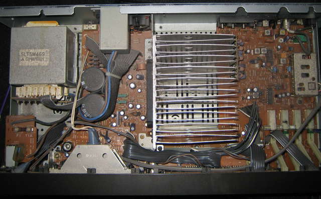 Technics SA-290 Inside Picture