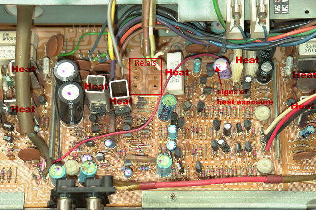 Yamaha CR 810 Inside Pic 06 Endstufe Von Oben Heat Marked