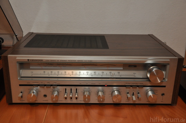 Kenwood KR-7050