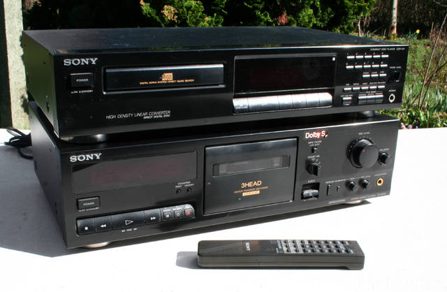 Sony CDP-311 Und TC-K511S