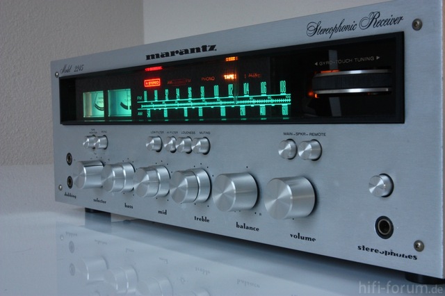 Marantz 2245 Frontansicht 4