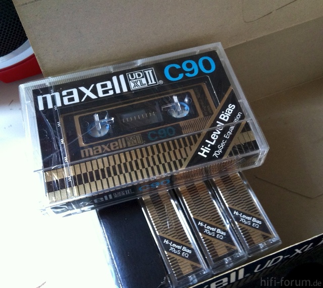 Maxell UD XL2 C90   Audiotape