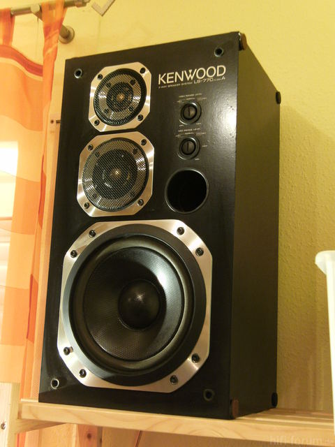 kenwood1_245466.jpg