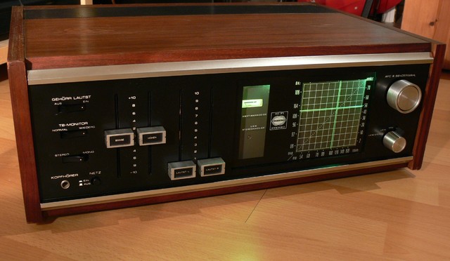 Vintage Receiver