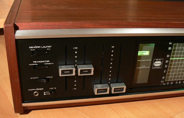 Vintage Receiver