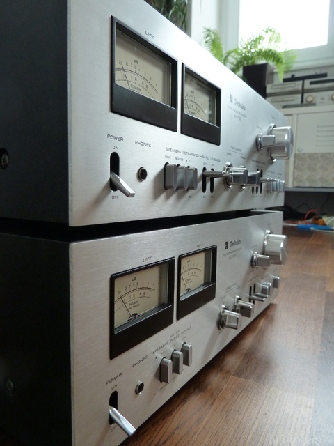 Technics SU-7300, SU-7700