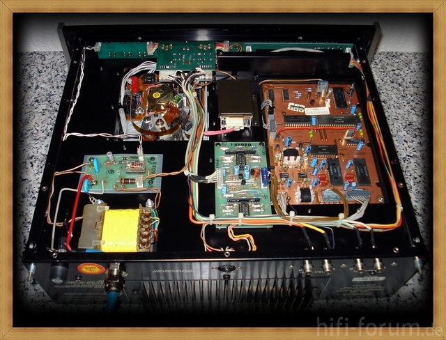 McIntosh MCD 7000
