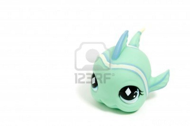 3510978 Cute Toy Fisch Mit Gro En Augen Isoliert Auf Weiss