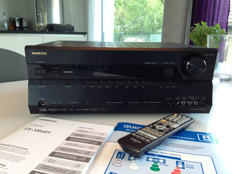 Onkyo TX SR605 Abb 1