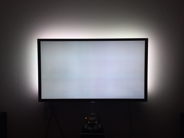 7101 Ambilight Grau