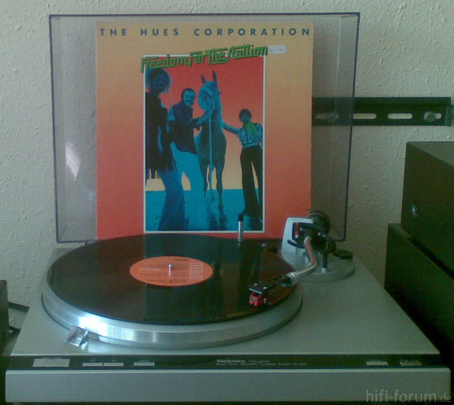 The Hues Corporation - Freedom For The Stallion(1973)