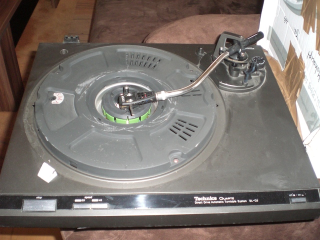 Technics Q2