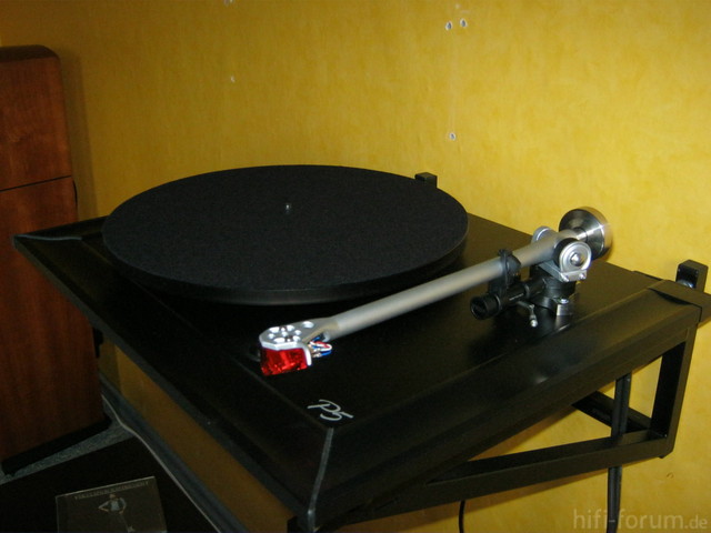 Rega P5