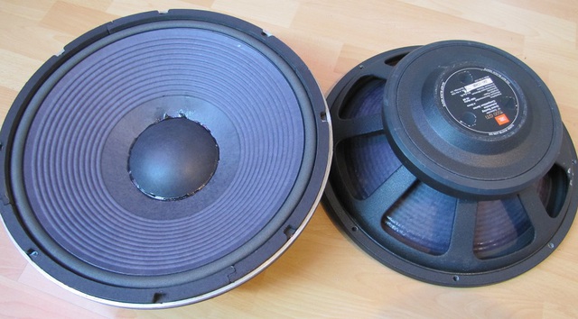 JBL 2236