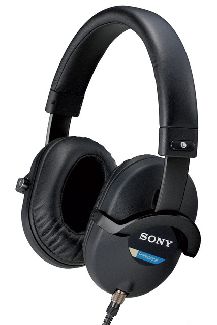 Sony 7520
