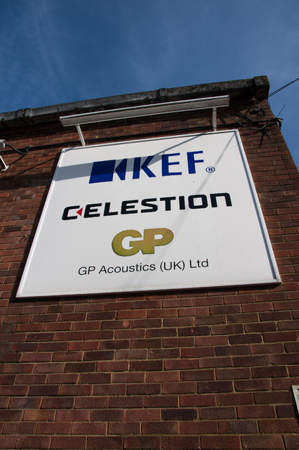 KEF Reise 18