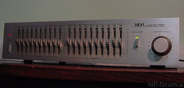 AKAI EA-G80