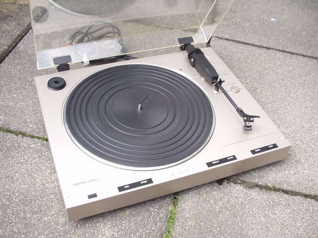 Denon Dpf21 004