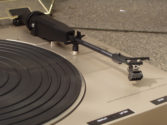 Denon Dpf21 005