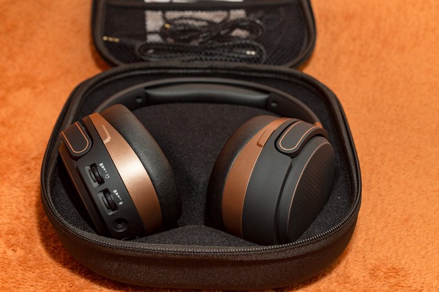 Audeze Mobius Copper Edition