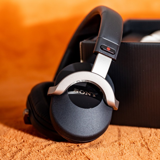 Sony MDR Z1000