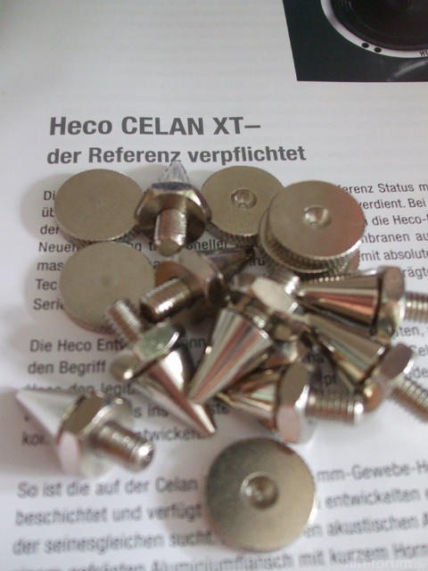 spikes celan xt