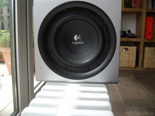 Logitech Z- 2300 Subwoofer