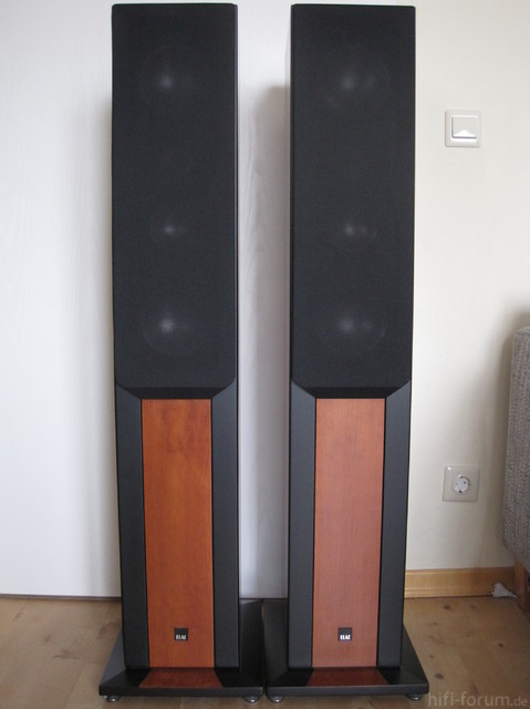 Elac CL202