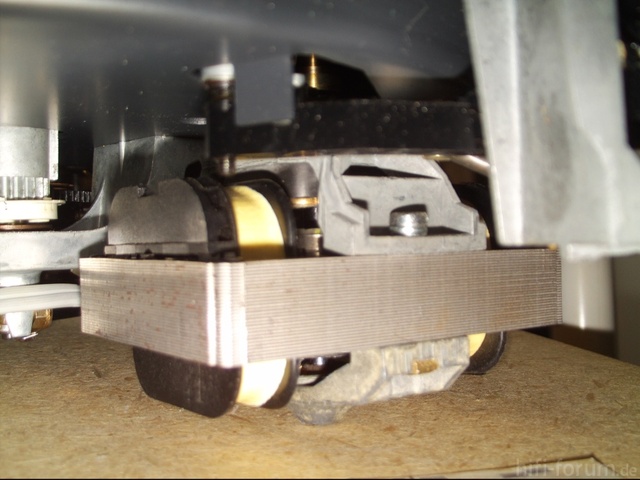 Motor PE 3012