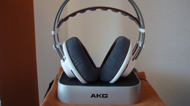 AKG K 701