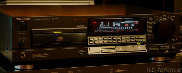 Technics Compact Disc Player SL-P777