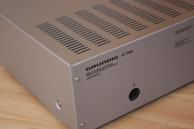 Grundig CF7000