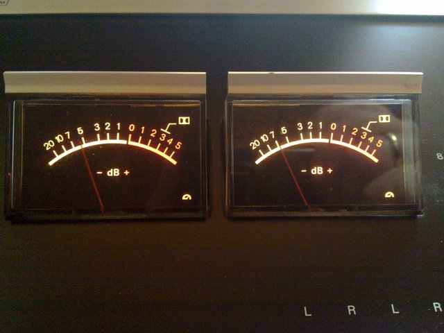 VU Meter DUAL C901