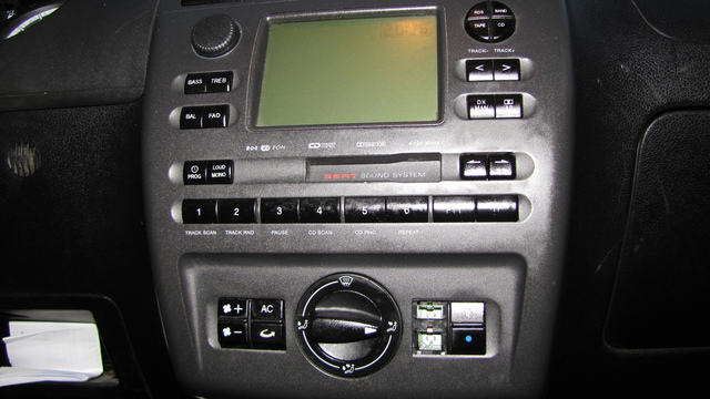 SEAT Cordoba Sound System