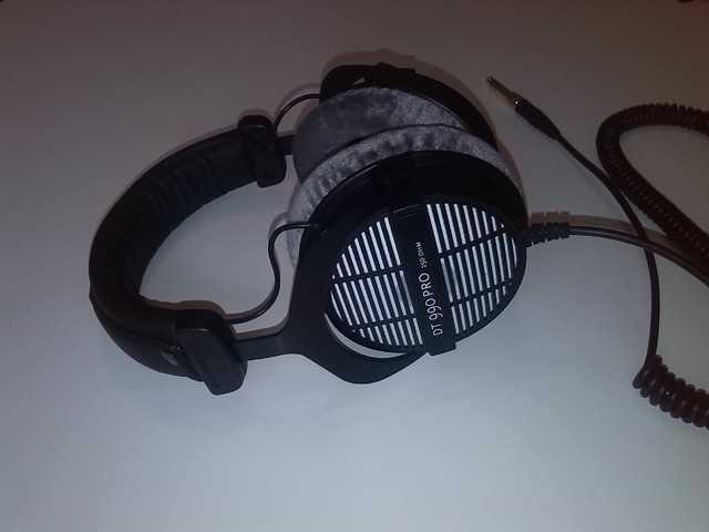 Beyerdynamic DT 990 Pro