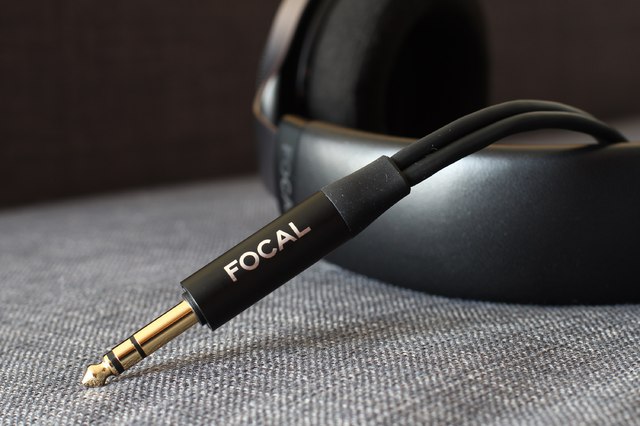 Focal Elear