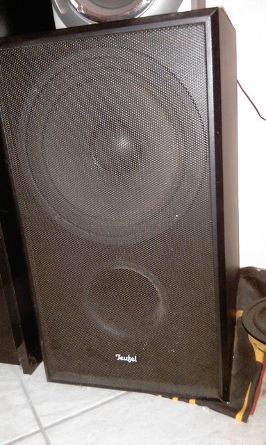 Subwoofer Vorne