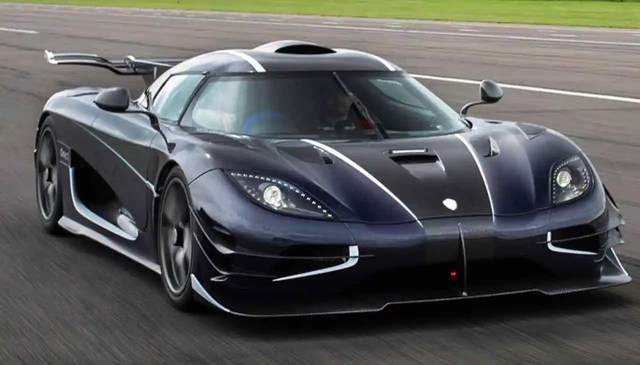 Koenigsegg-One_1-3