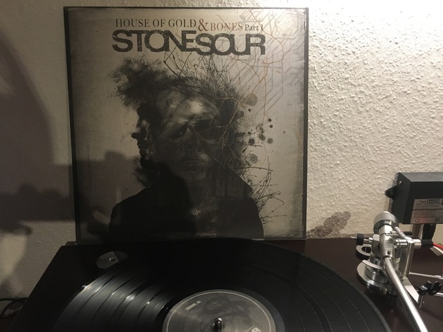  Stone Sour ?– House Of Gold & Bones Part 1 