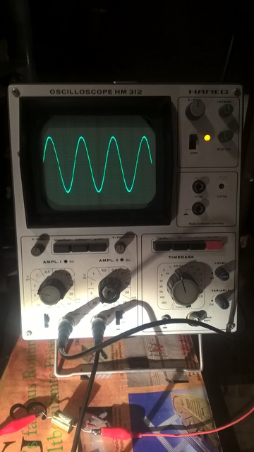 1KHz 10Vpp Mit GK