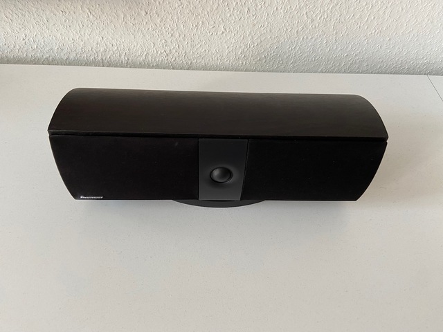 Pioneer SV 520 W