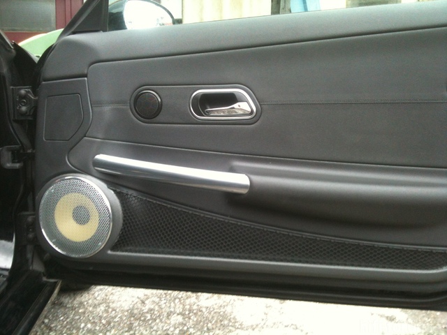 Chrysler Crossfire Carhifi 