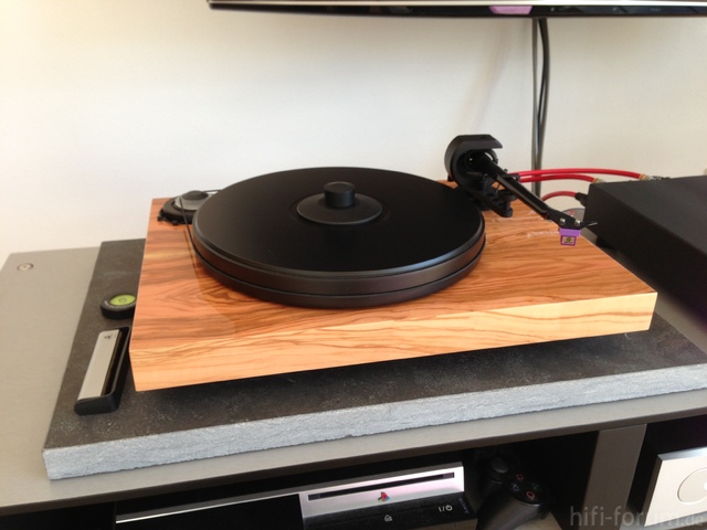 Pro-Ject 2 Xperience Classic Olive + TA Nagaoka MP-200