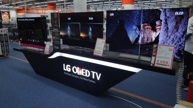 LG OLED TV Werbestand 2015 September