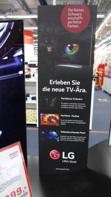 LG OLED TV Werbestand Informationstext Saturn - 2015 September