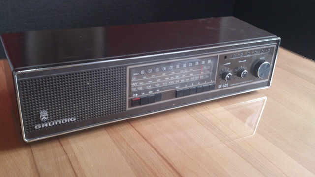 Grundig RF625