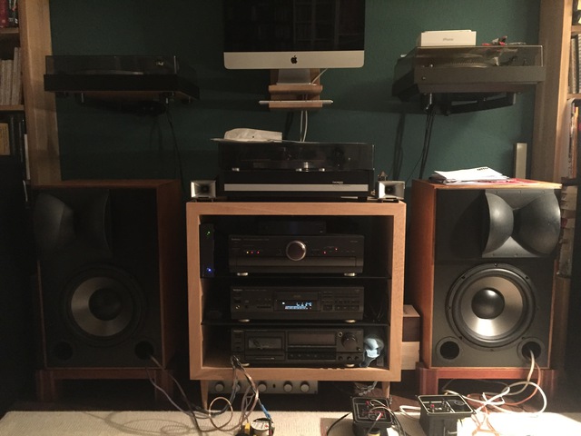 JBL 4425 Replica 