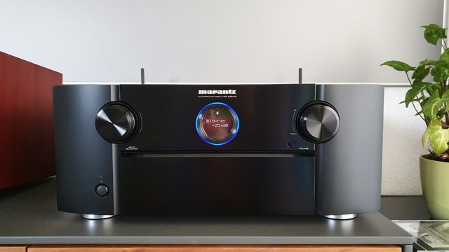 Marantz SR8015 - Front 