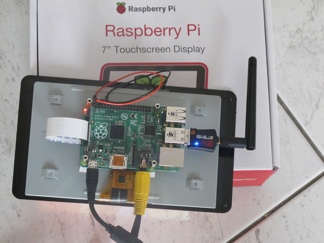 Raspberry 7\" Display Von Hinten